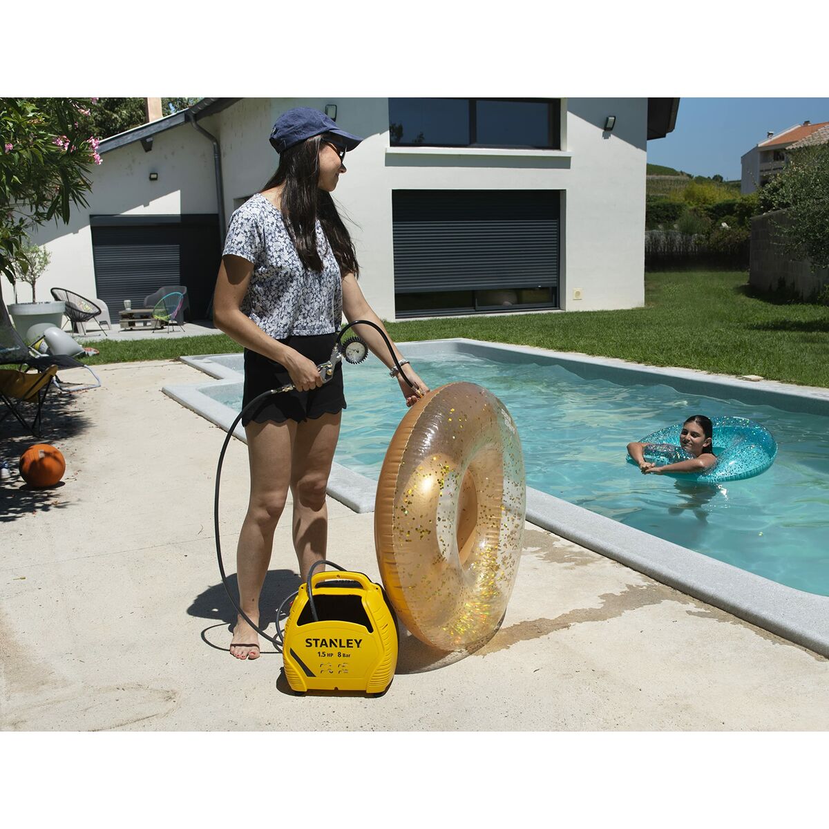 Air Compressor Stanley 1868 1100 W 230 V - Partij stunter